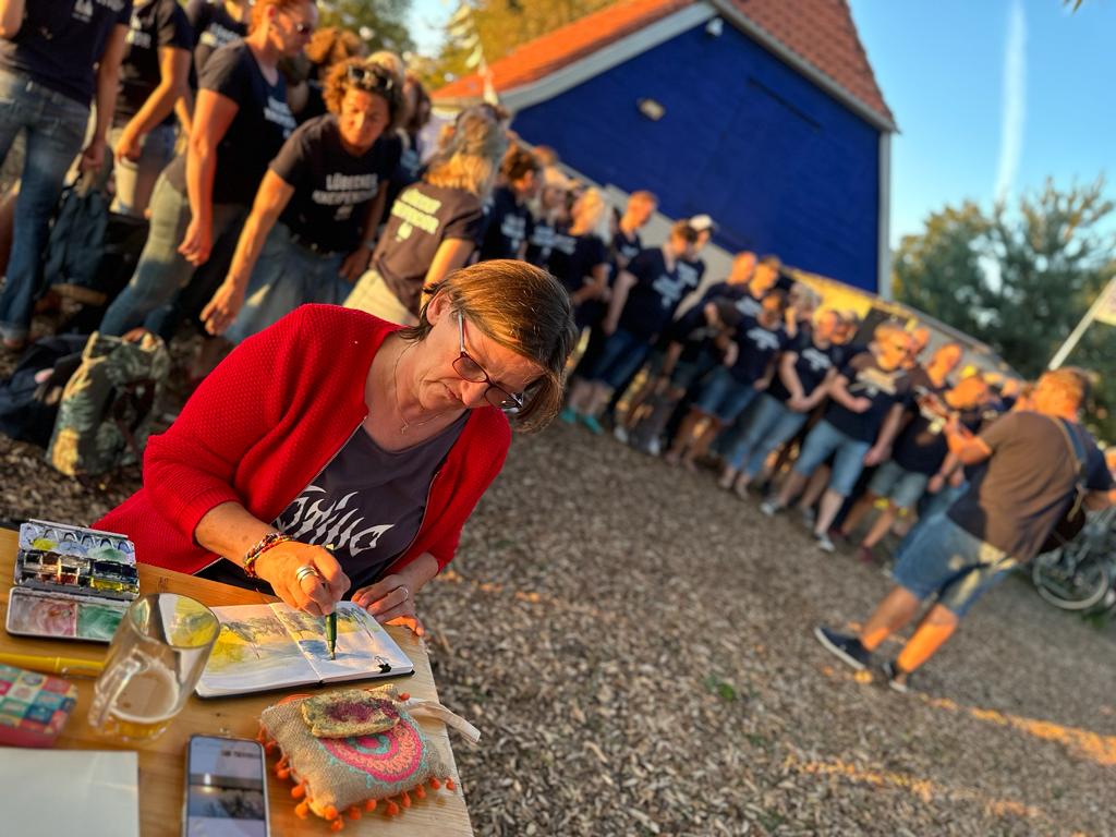 Zeichnen im Bootshaus mit Kneipenchor